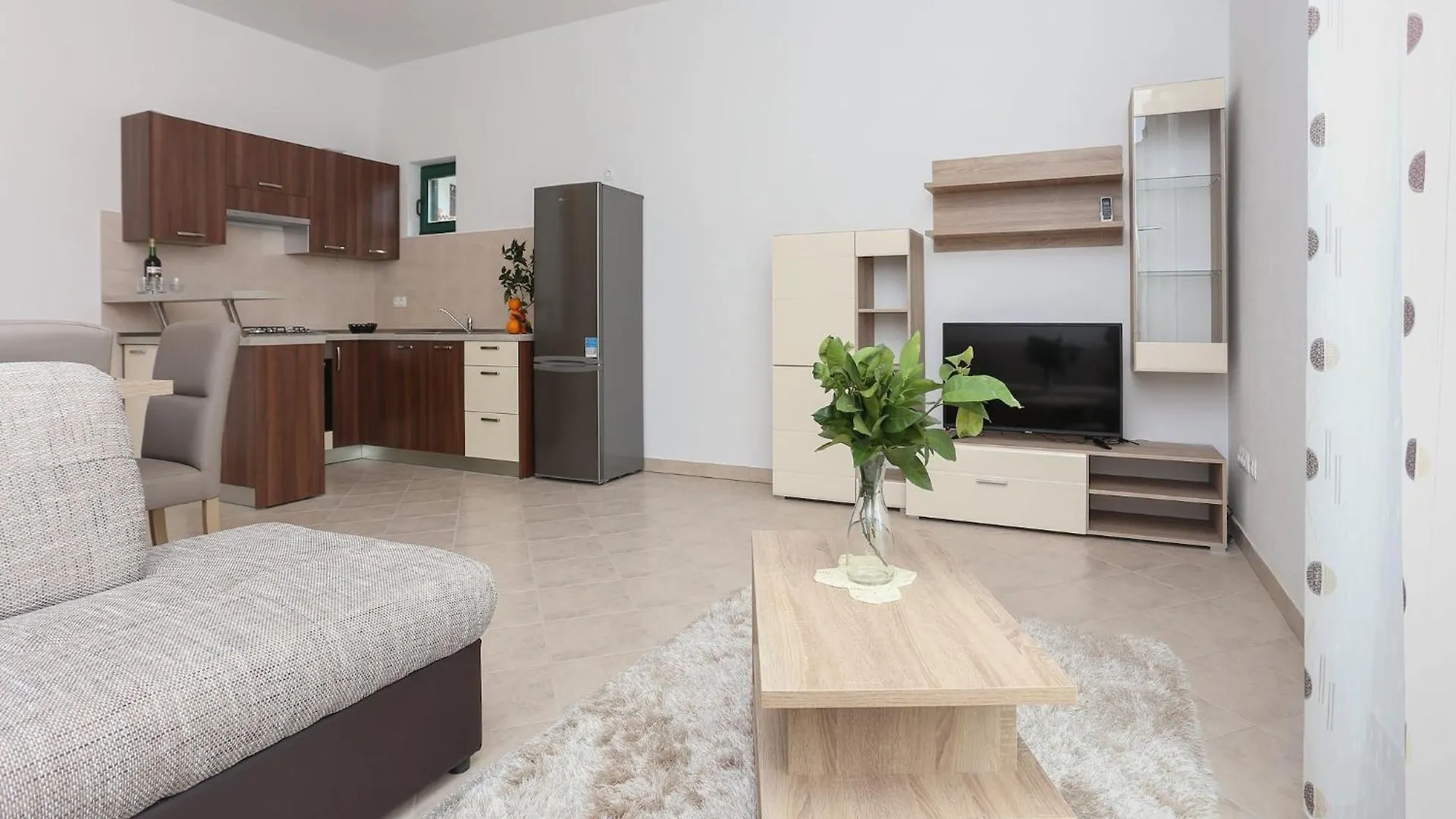 Sunny Elegant Apartments In Trogir Croácia